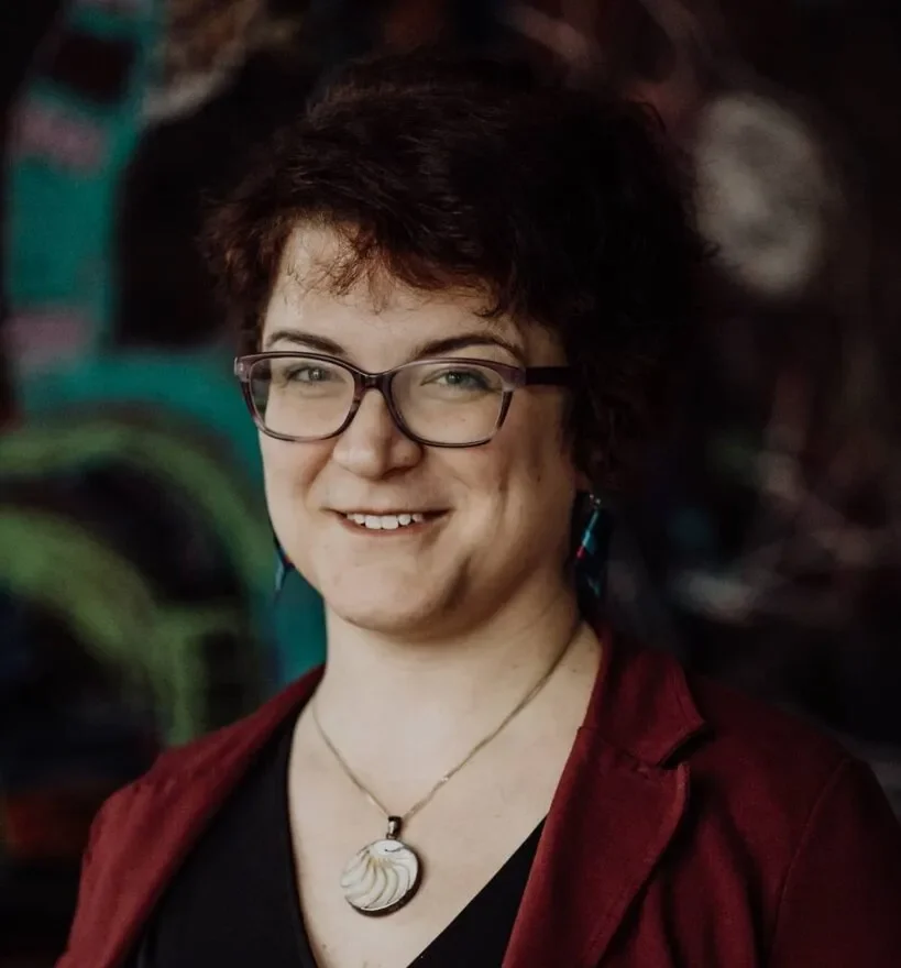 Dr. Sonnevend Mária